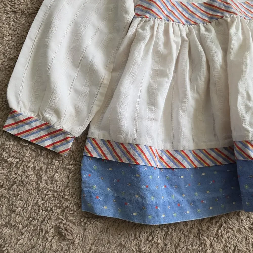 Vintage Cottagecore Floral Peasant Prairie Dress Tie Back Girls Size 4 Blue 90s